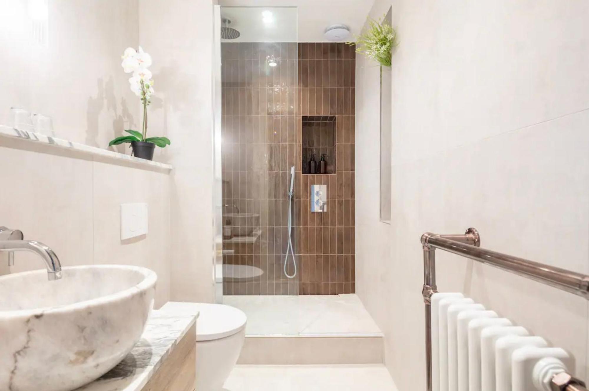 Spring Stays Cosy 2-Bed Residence With Free Parking London Exterior foto